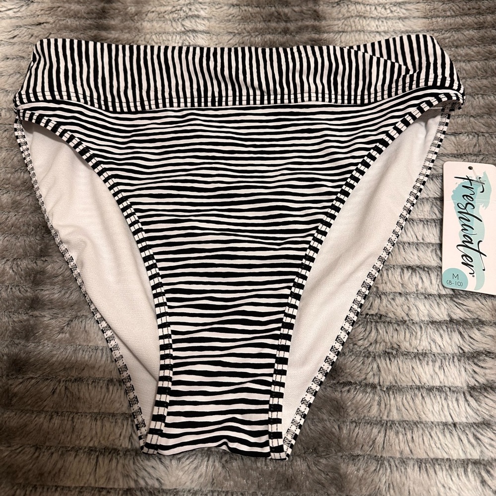 NEW Freshwater high banded bikini bottom
 Size Medium